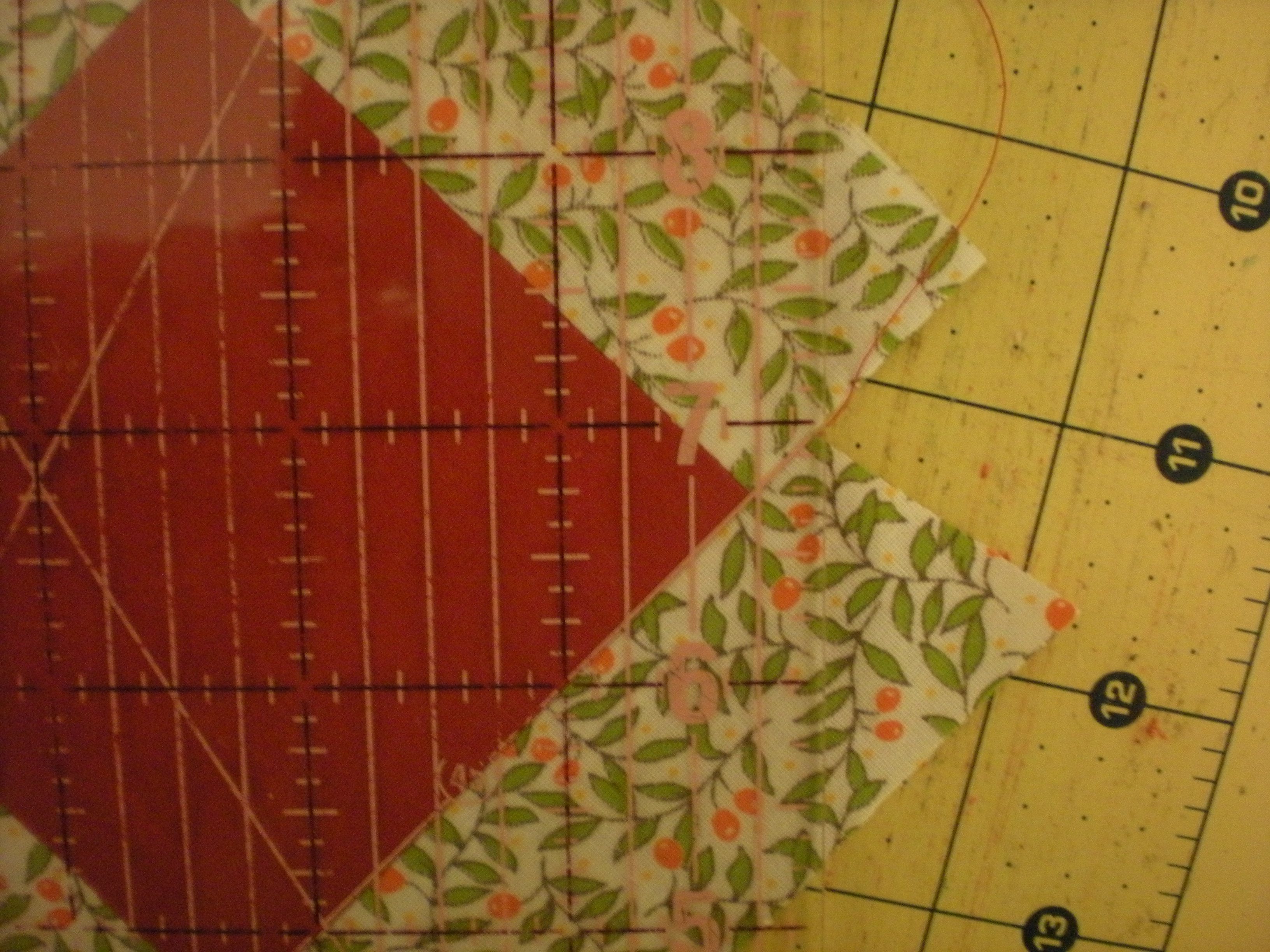 Bloc Loc Rulers The Best Quilting Innovations Since the Ruler Pineapple quilt pattern