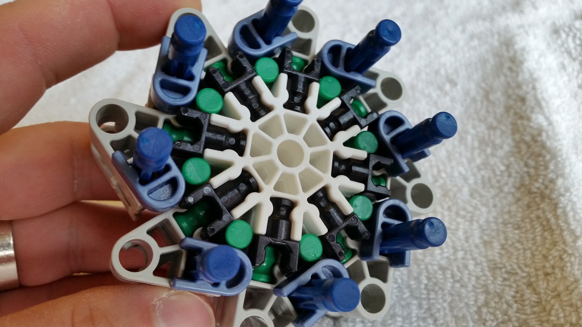 Knex Lego Maniac