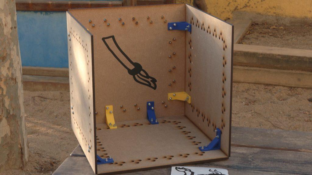 Fem Alguna Cosa Per L'Escola!