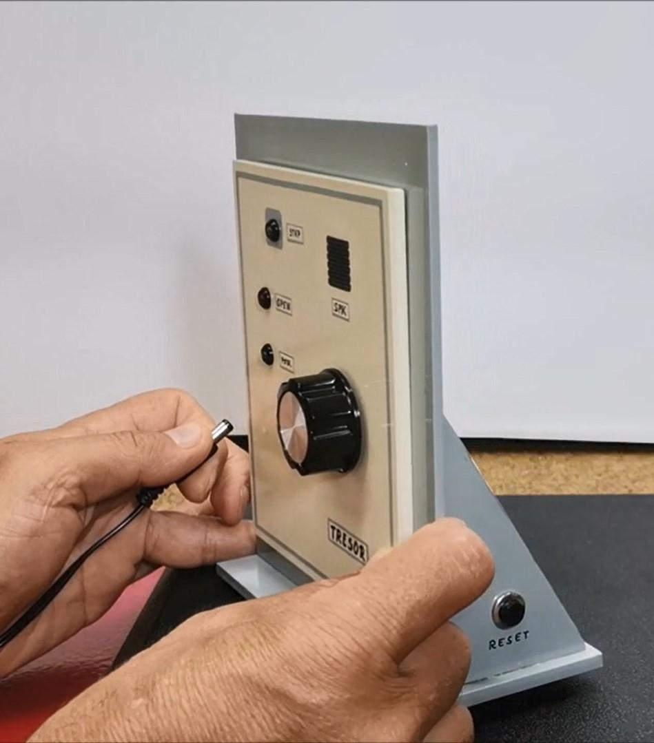 Arduino Rotary Encoder Combination Lock (Arduino Door Lock System With ...