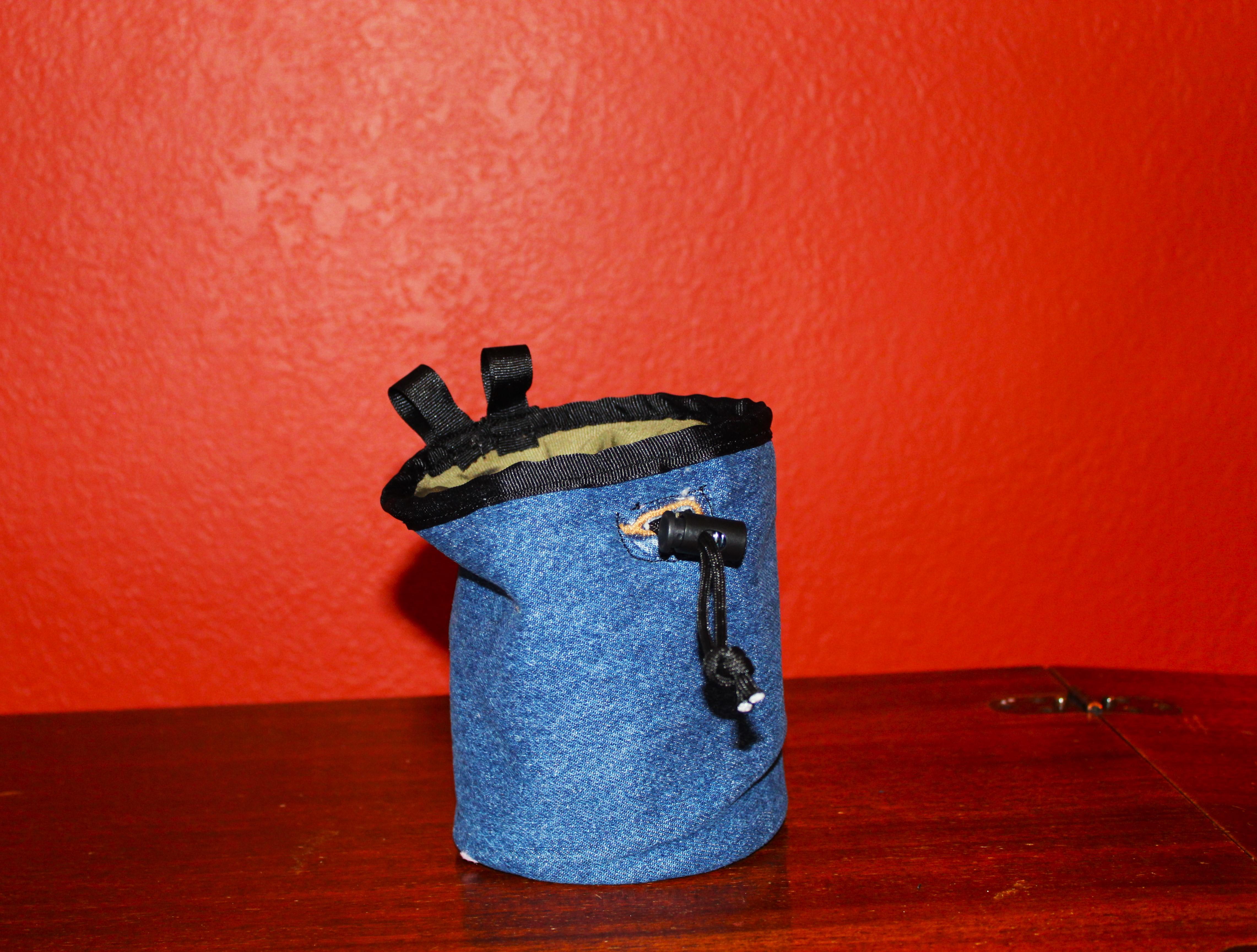 How to Make a Chalk Bag From Your Old Clothes 13 Steps (with Pictures