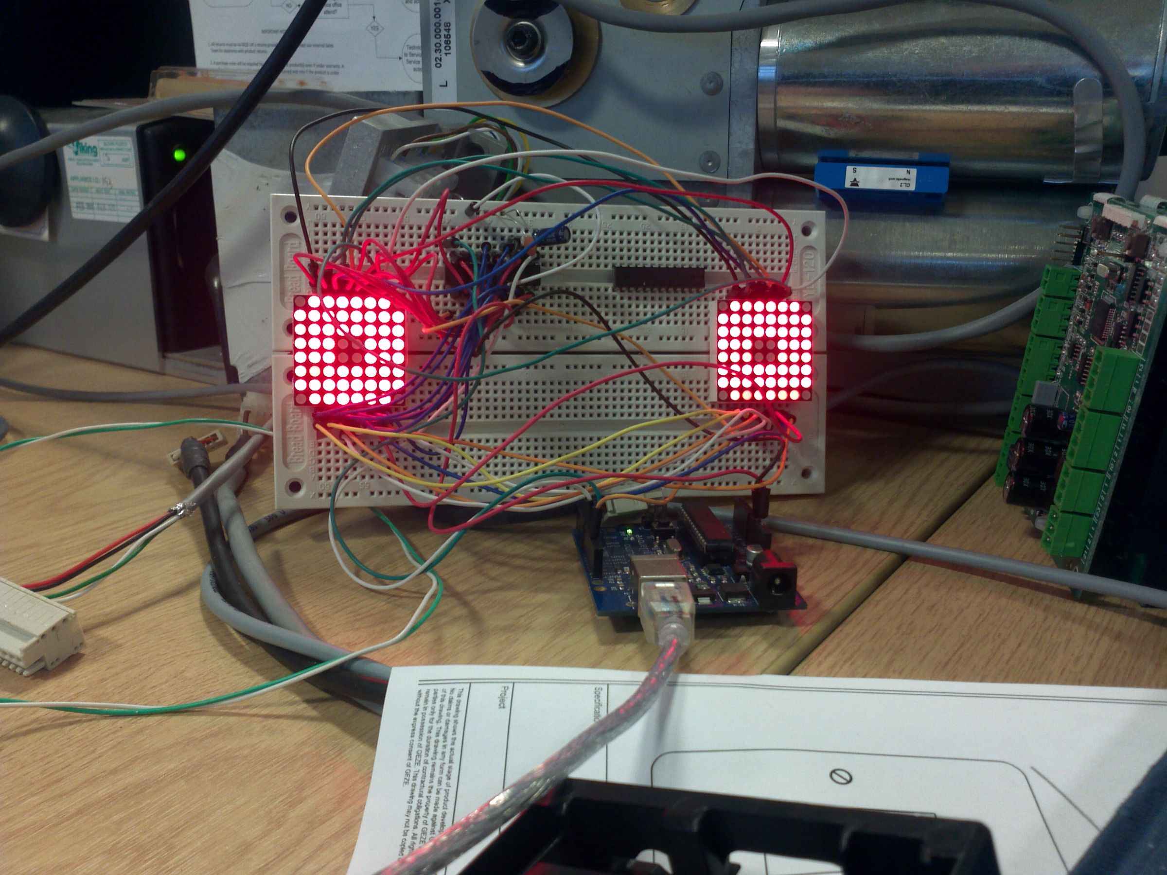 Arduino 8x8 Matrix Mad Eyes