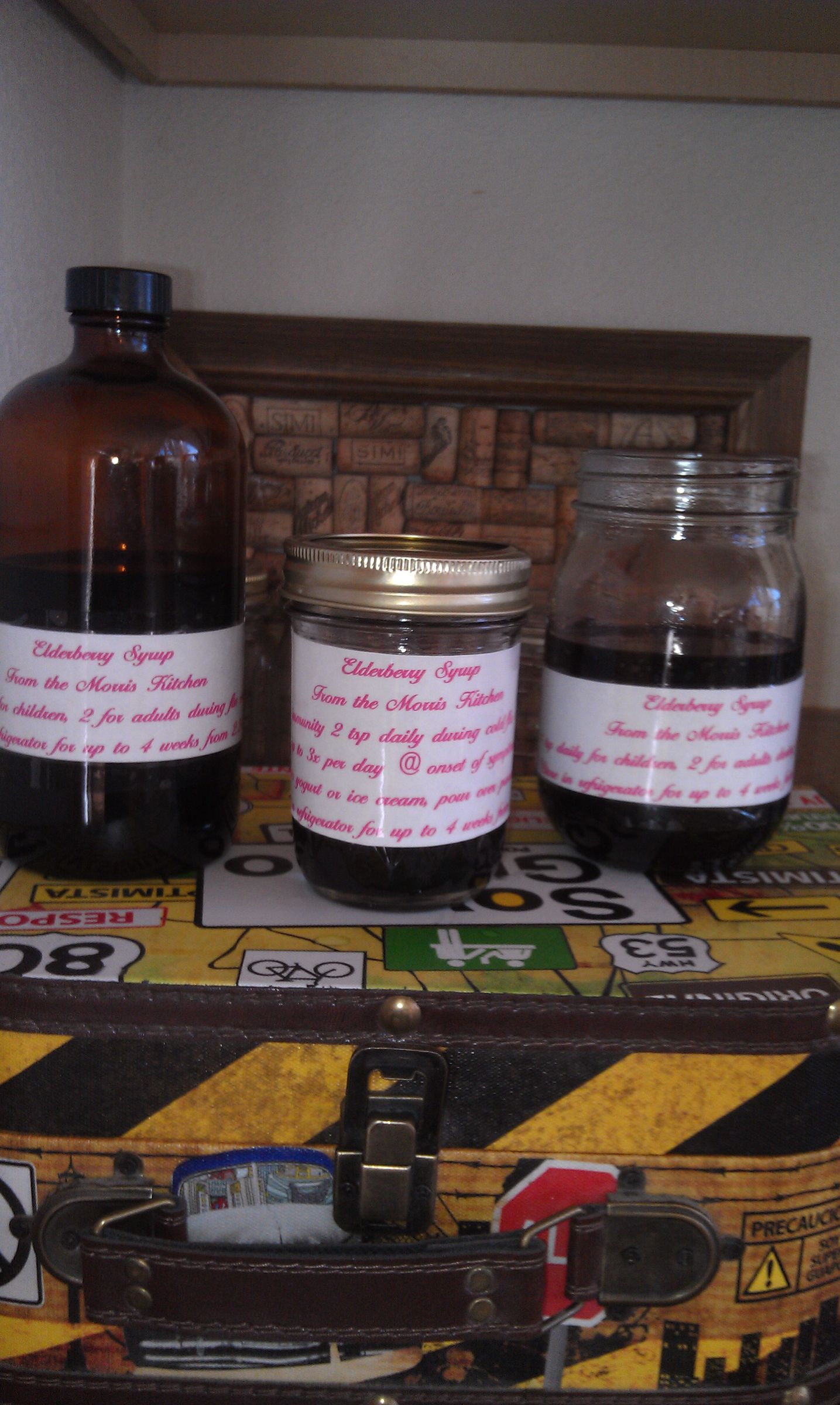 Easy Elderberry Syrup