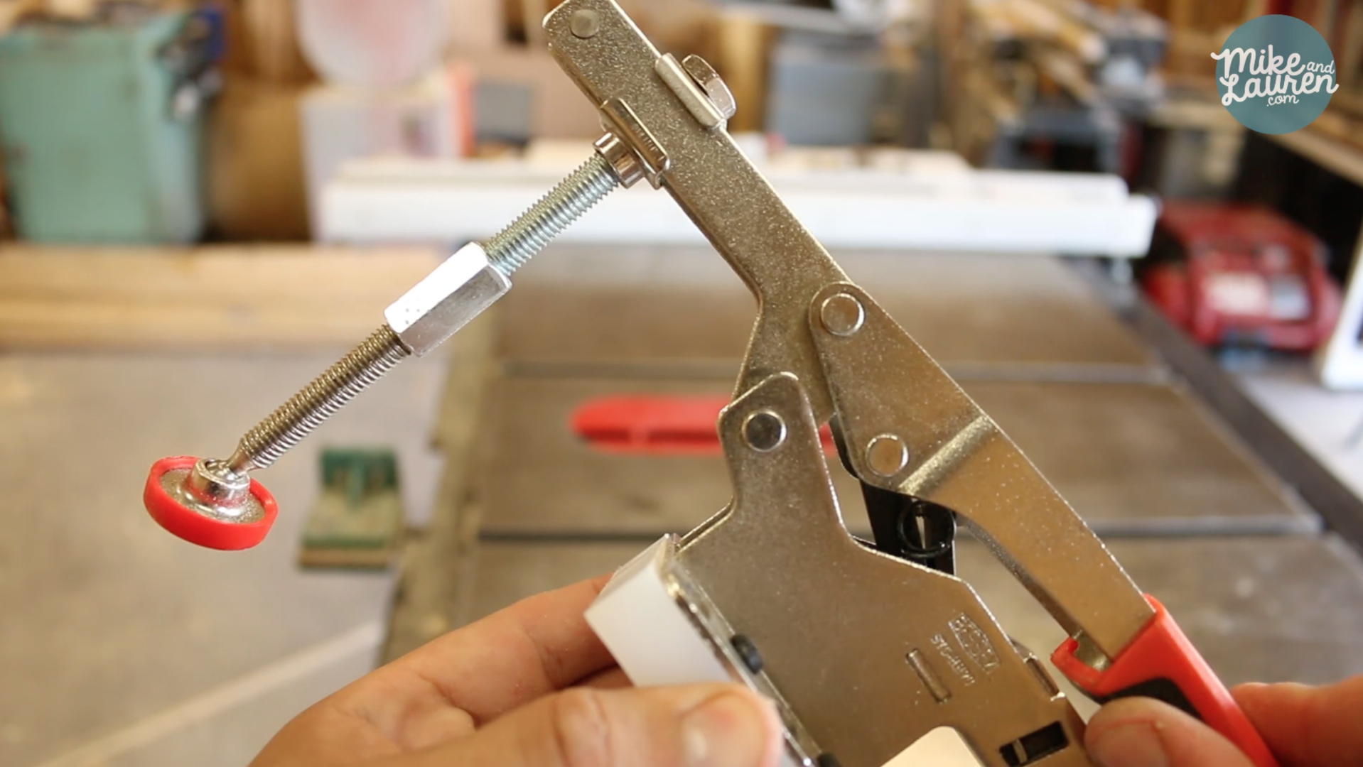 Table Saw Sled (w/ Toggle Clamps) 6 Steps (with Pictures) Instructables