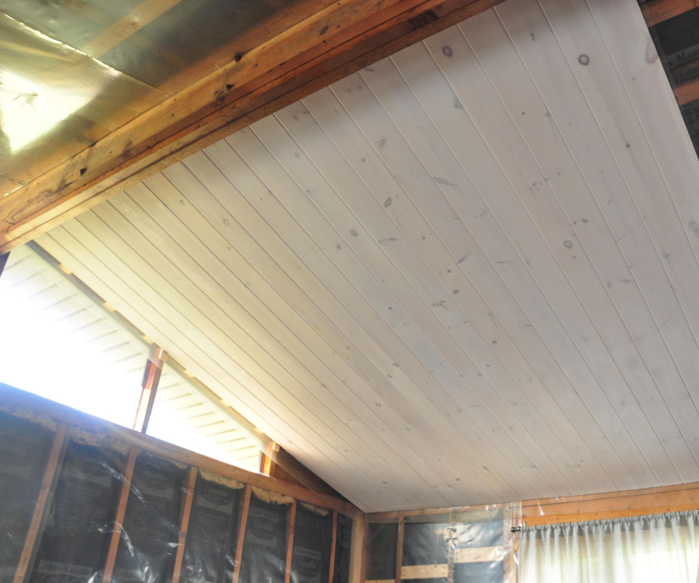 How to Paint an Imitation Whitewash