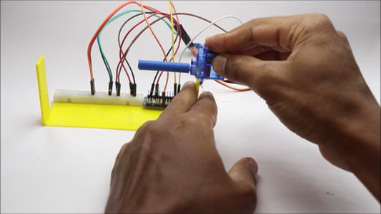 Automatic Solar Tracker Using 3D Printed Parts and Arduino : 5 Steps ...