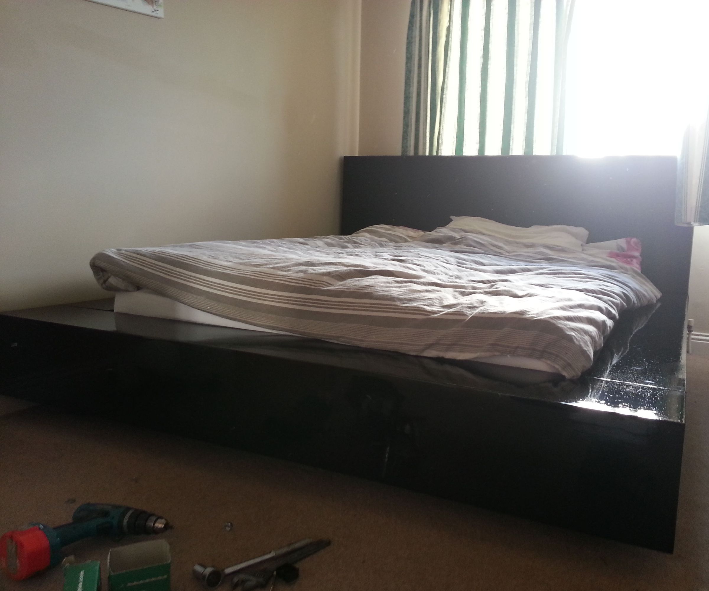 Large 'Floating' Bed