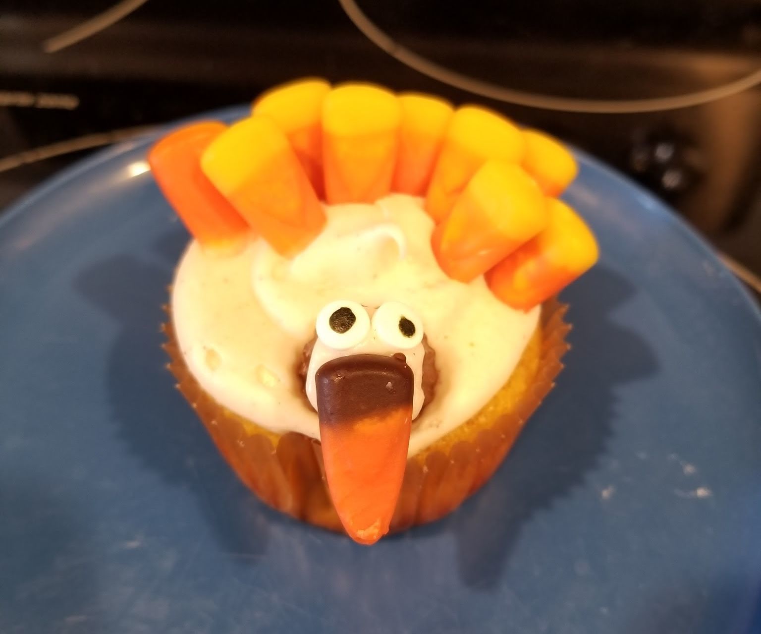 Pumpkin Spice "Turkey" Cupcakes