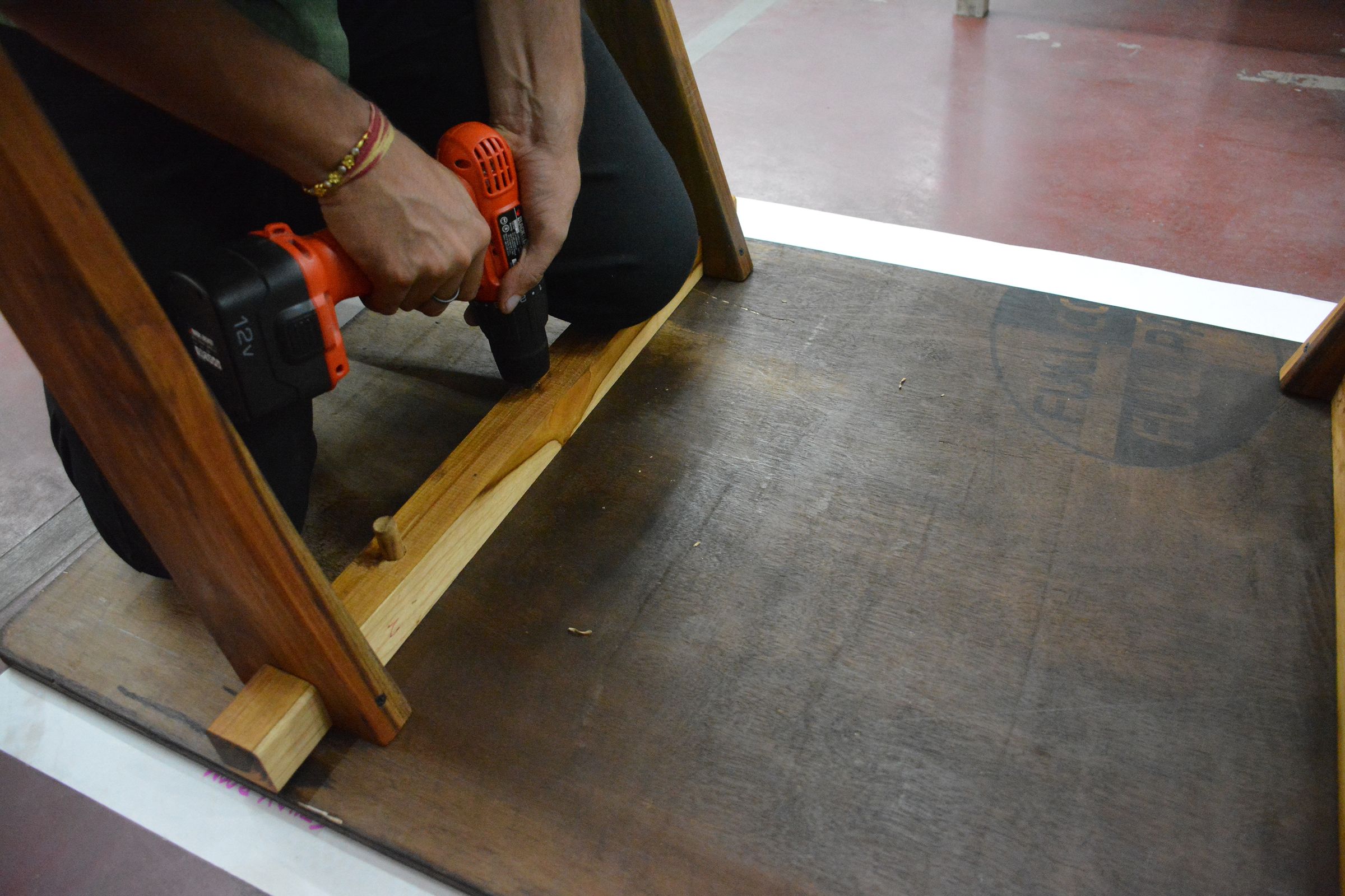 Easy to Make Wooden Table 18 Steps (with Pictures) Instructables