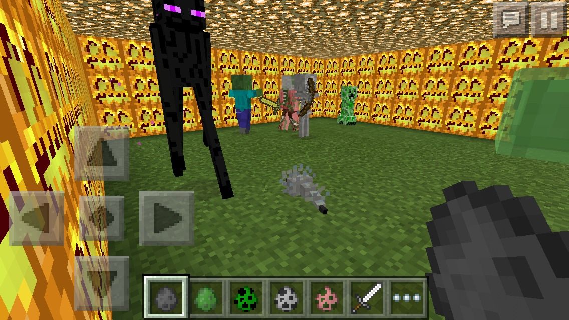 Fighting Mobs In Minecraft P.E!!!