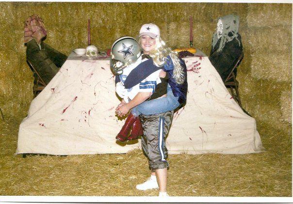Jessica Simpson & Tony Romo Optical Illusion Costume
