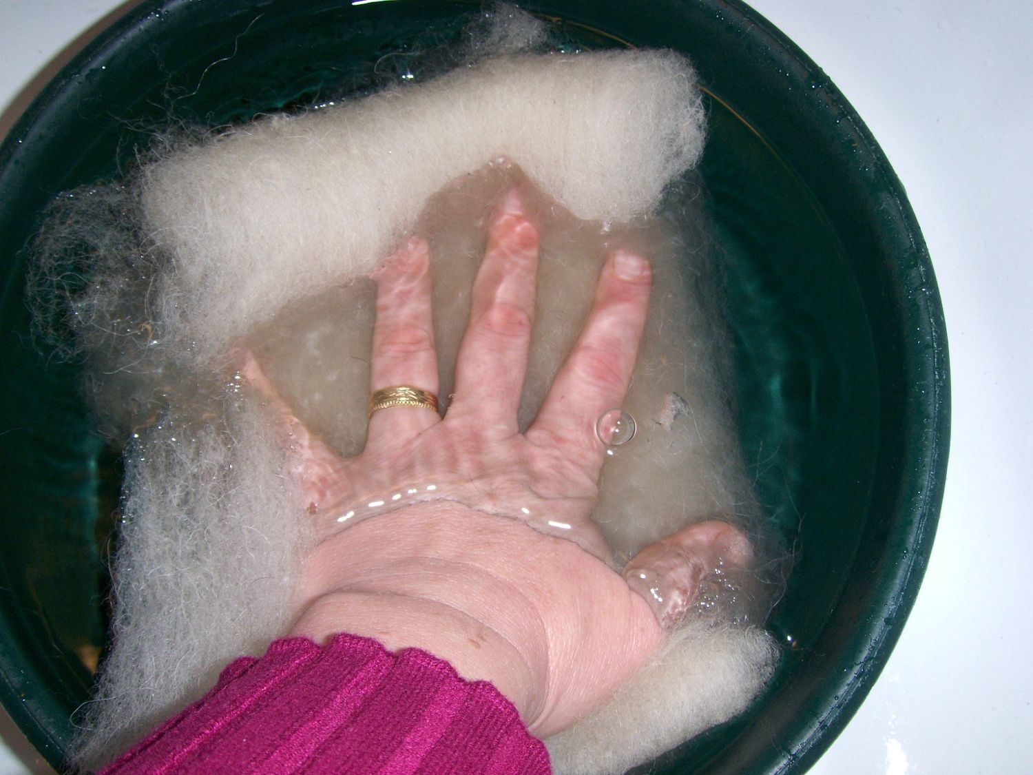 KoolAid Wool Batt Dyeing 8 Steps (with Pictures) Instructables
