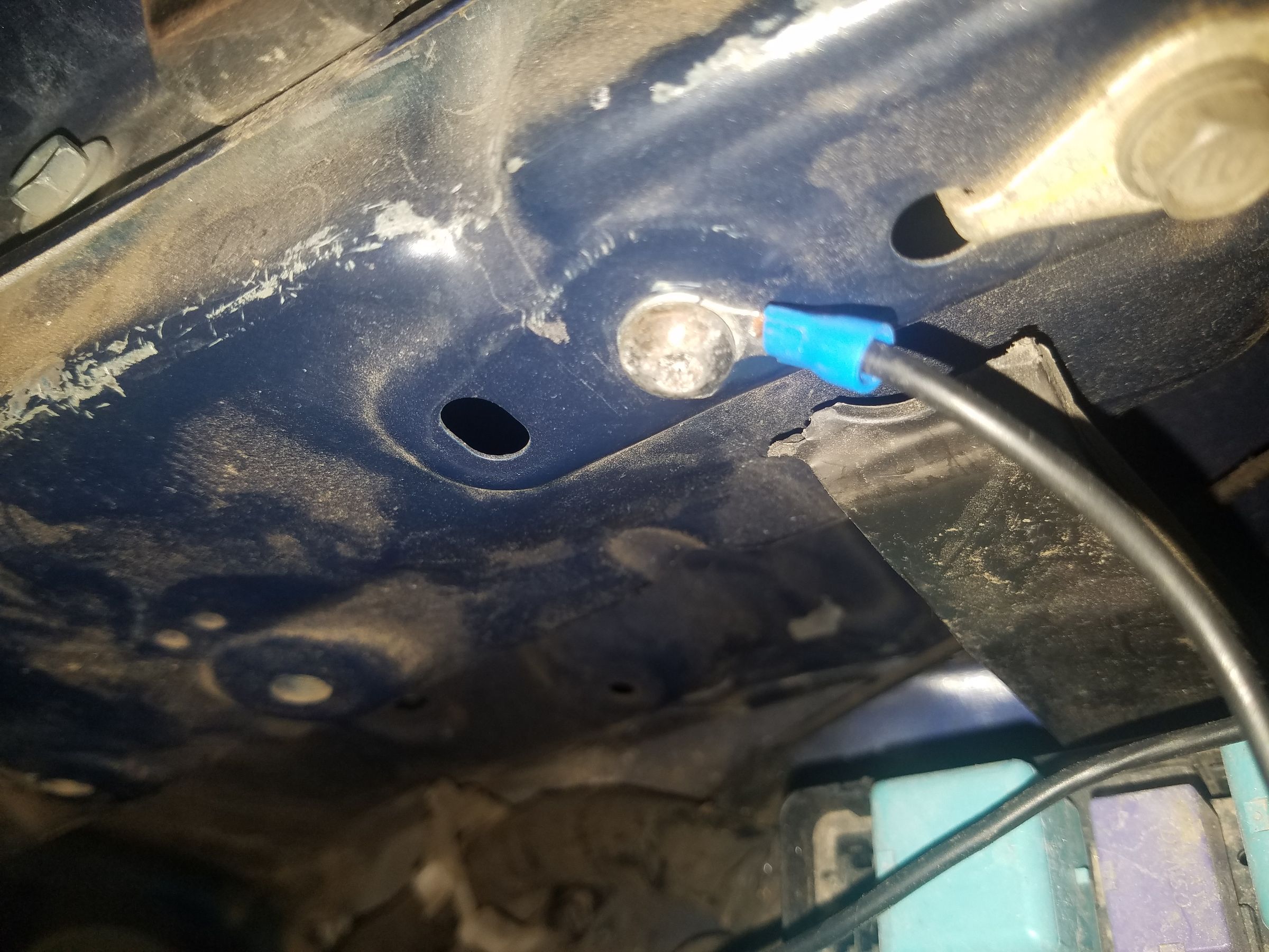 Light Up Christmas Wreath for Front of Car 5 Steps Instructables