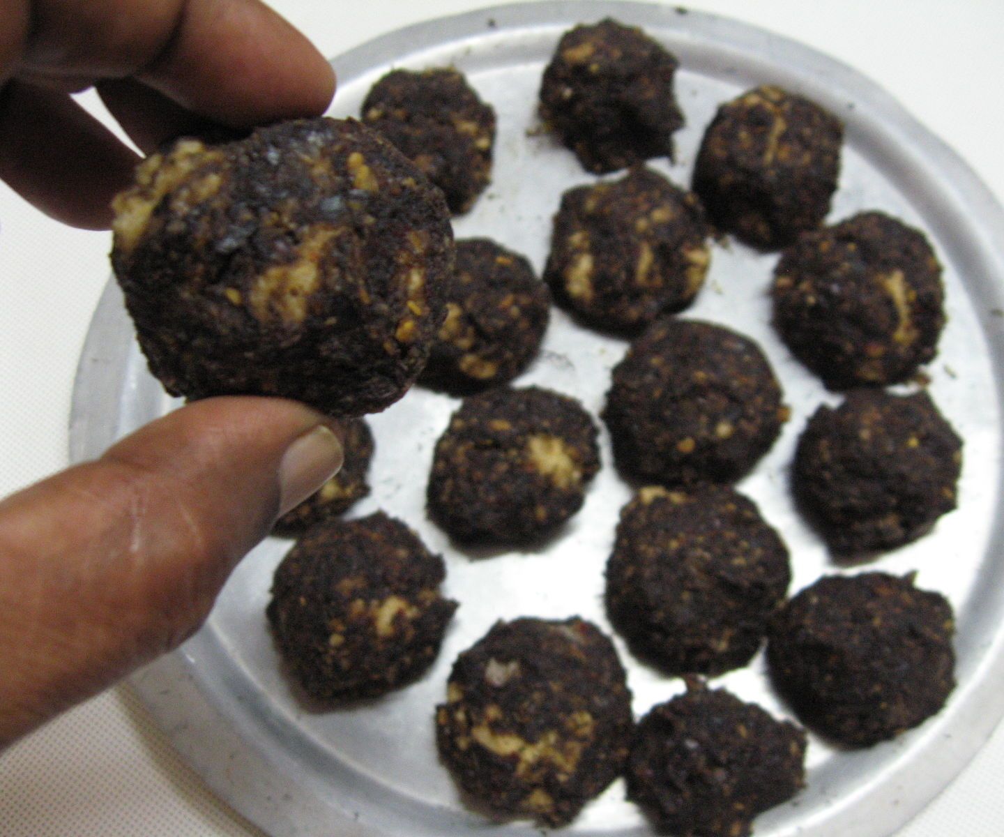 How to Make Sun-dried Spicy Onion Balls