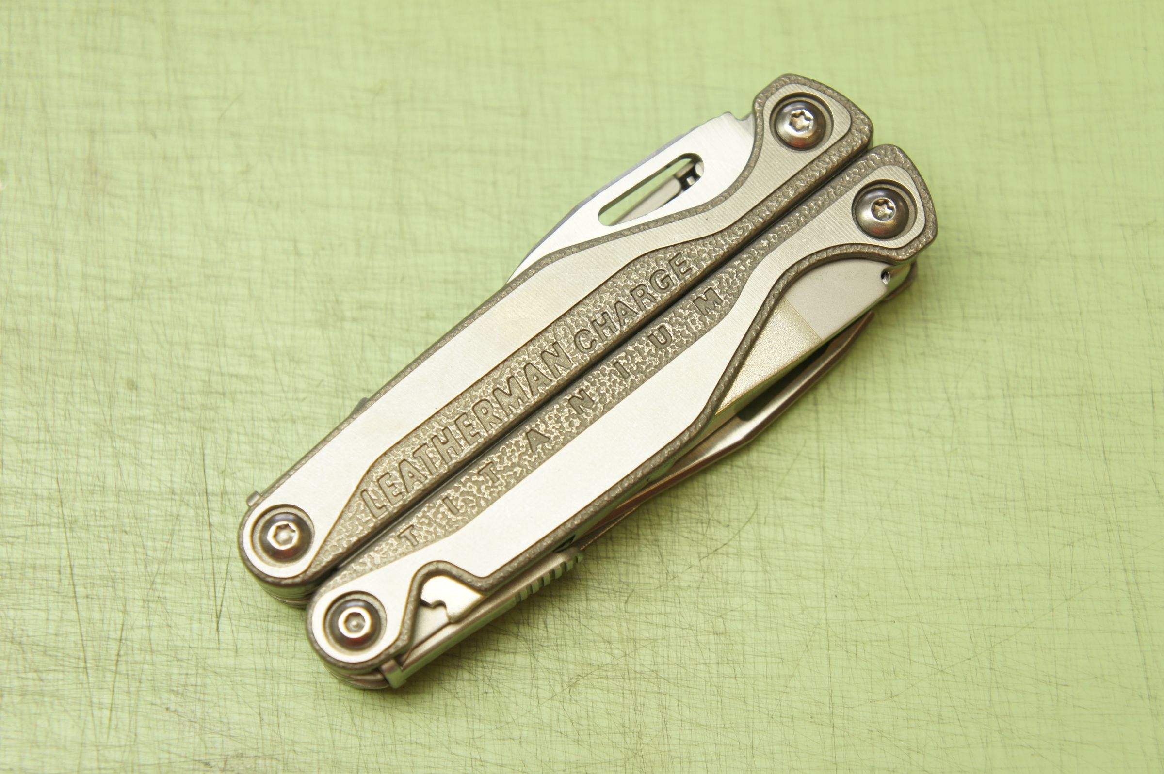How to Take Apart and Reassemble a Leatherman Charge TTi 14 Steps