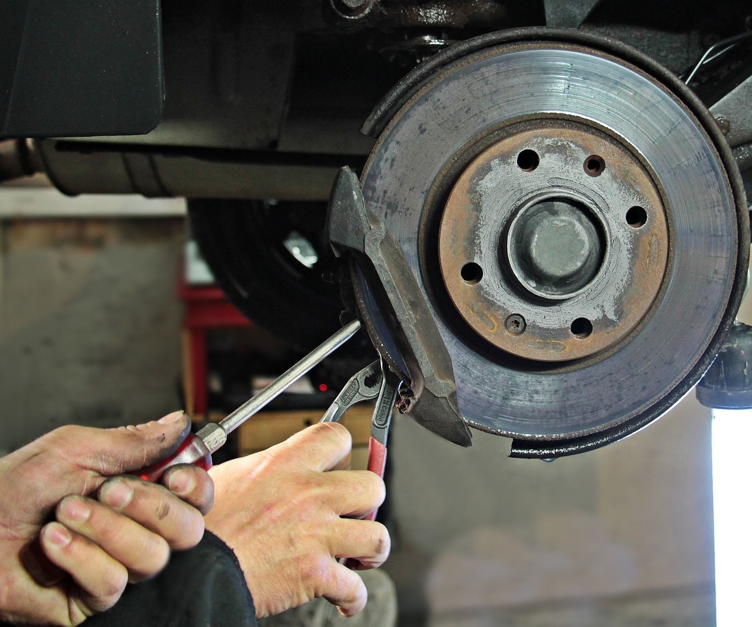 Essential Car Safety Checks for Newbies