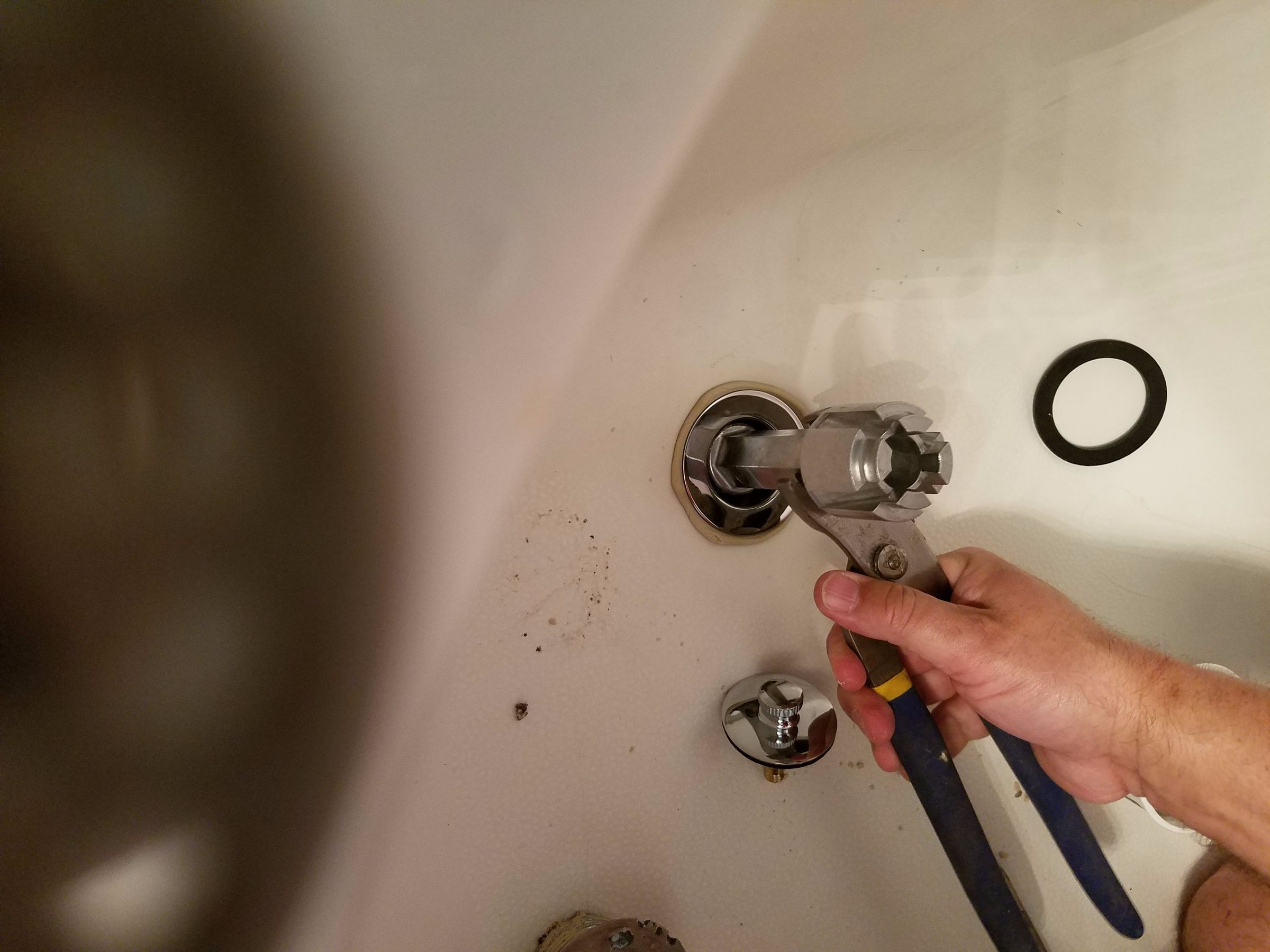 Replacing Bath Tub Drain 6 Steps (with Pictures) Instructables
