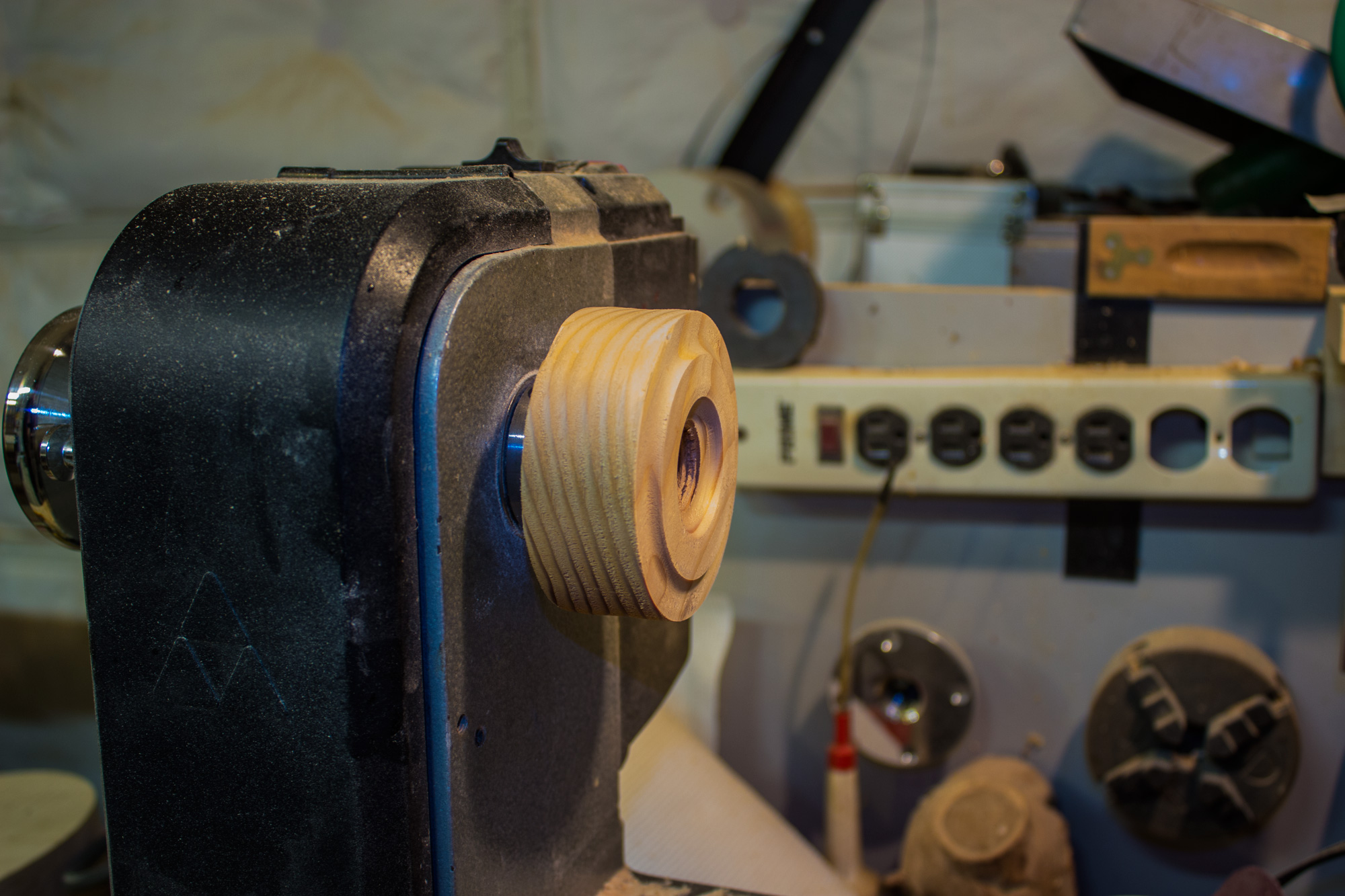 Disposable Faceplates for the Lathe 4 Steps (with Pictures