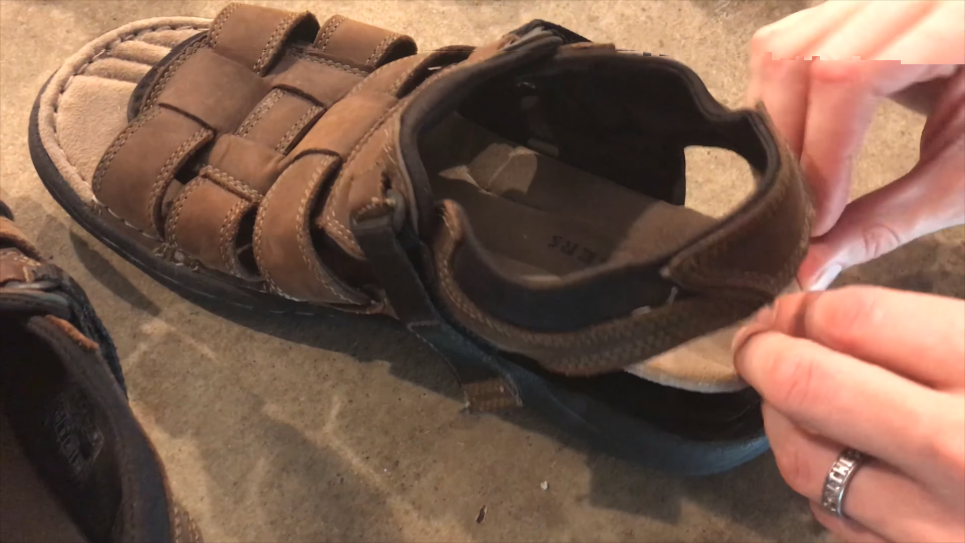 What Is the BEST Glue for Sole Shoe Repair??? 3 Steps Instructables
