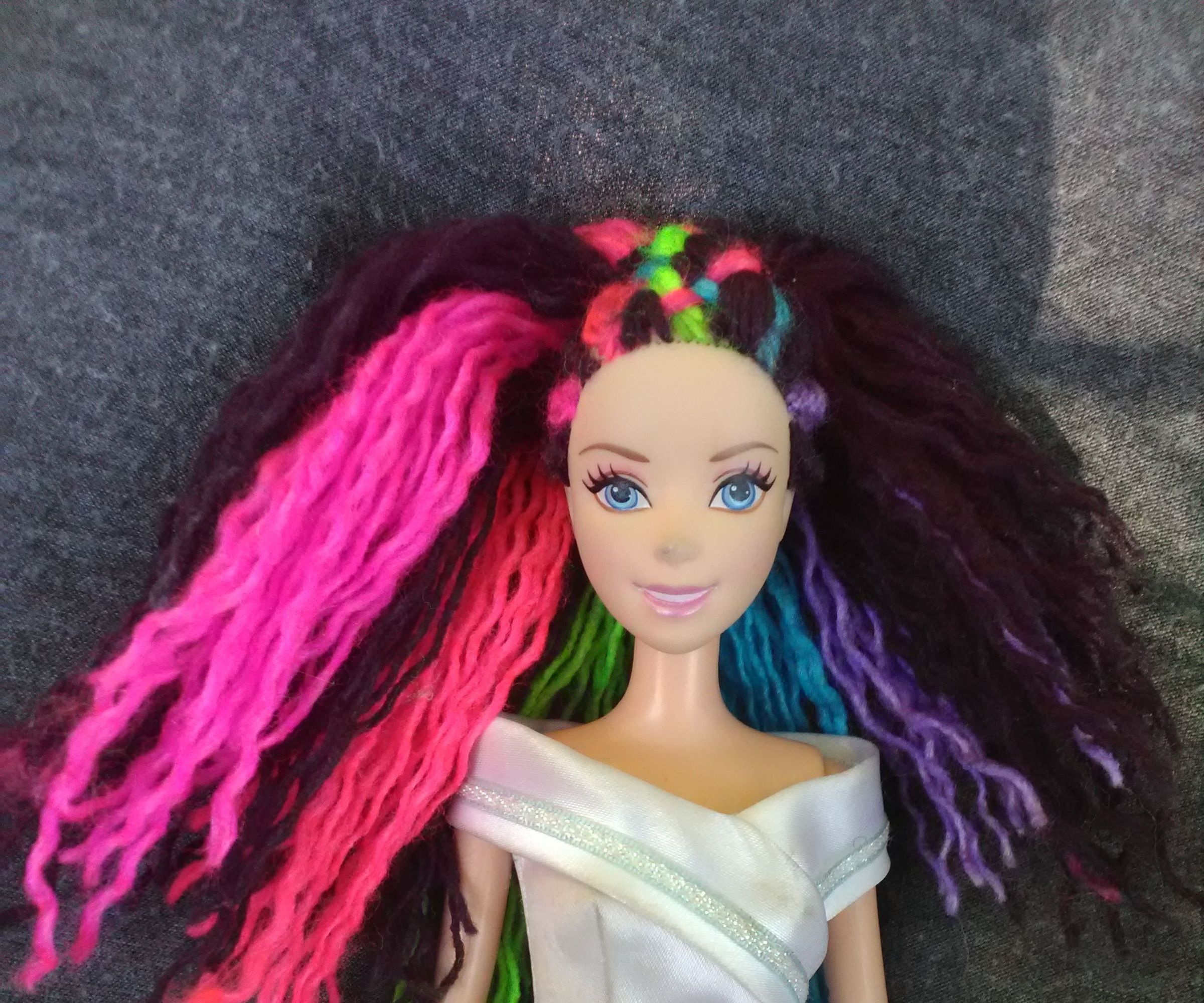 Barbie's Colored Contacts