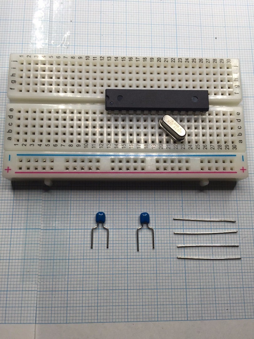 セラミックコンデンサ 22pF 50V±5% 5mm