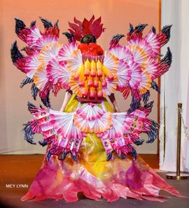From Garbage to Avant Garde Dress : 6 Steps (with Pictures) - Instructables