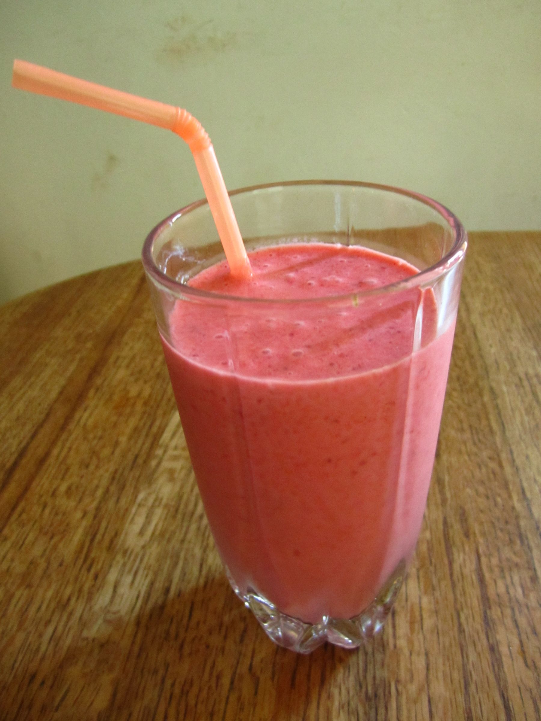Mango-berry Smoothie