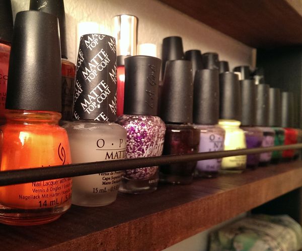 BOOOW - Bathroom Organizer Out of Wood