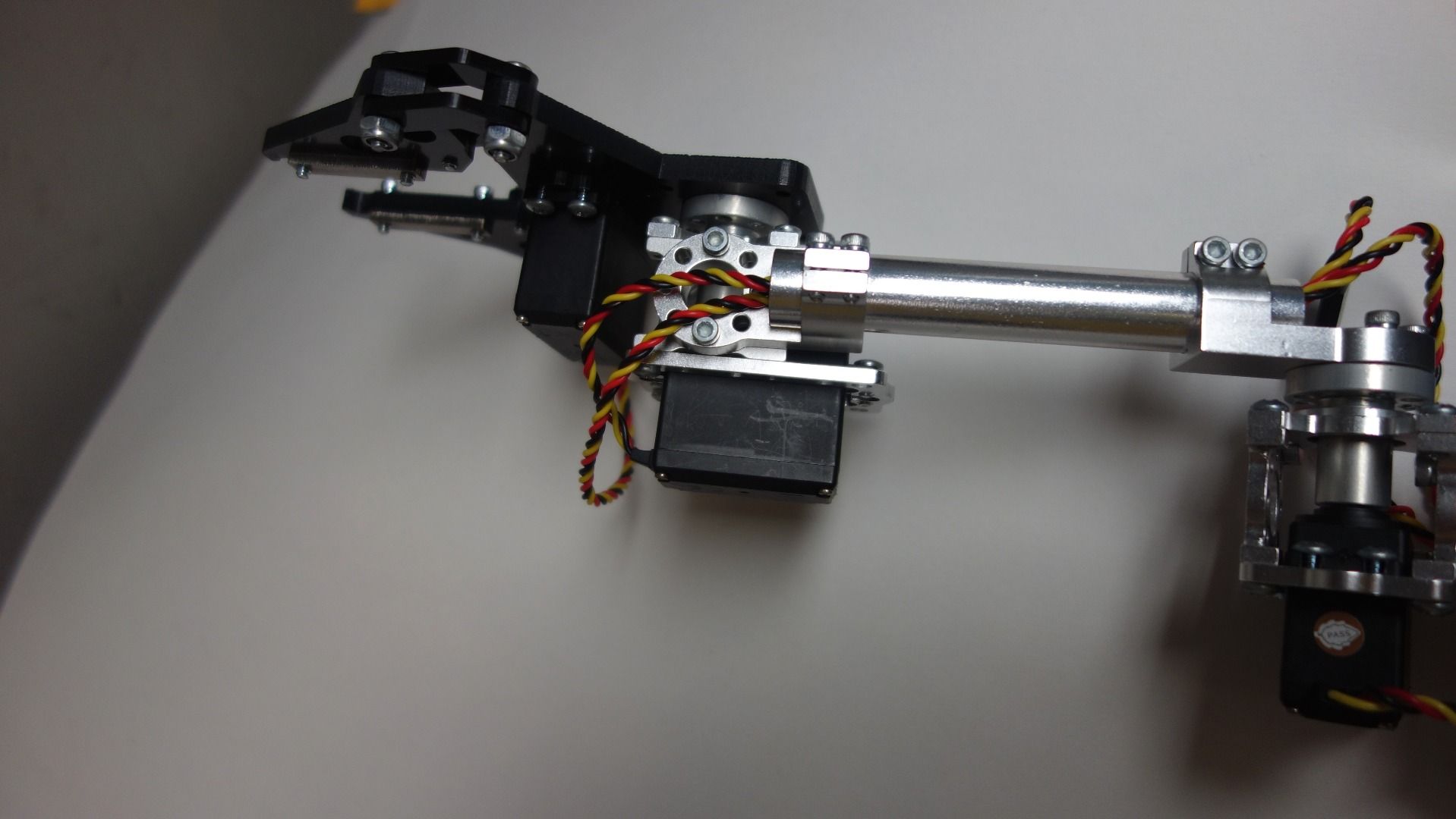 SERVOCITY NOMAD Robotic Arm Attachment 9 Steps (with Pictures