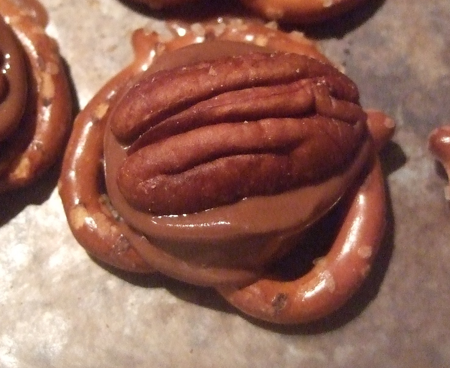 Pretzel Rolo Christmas Thingies