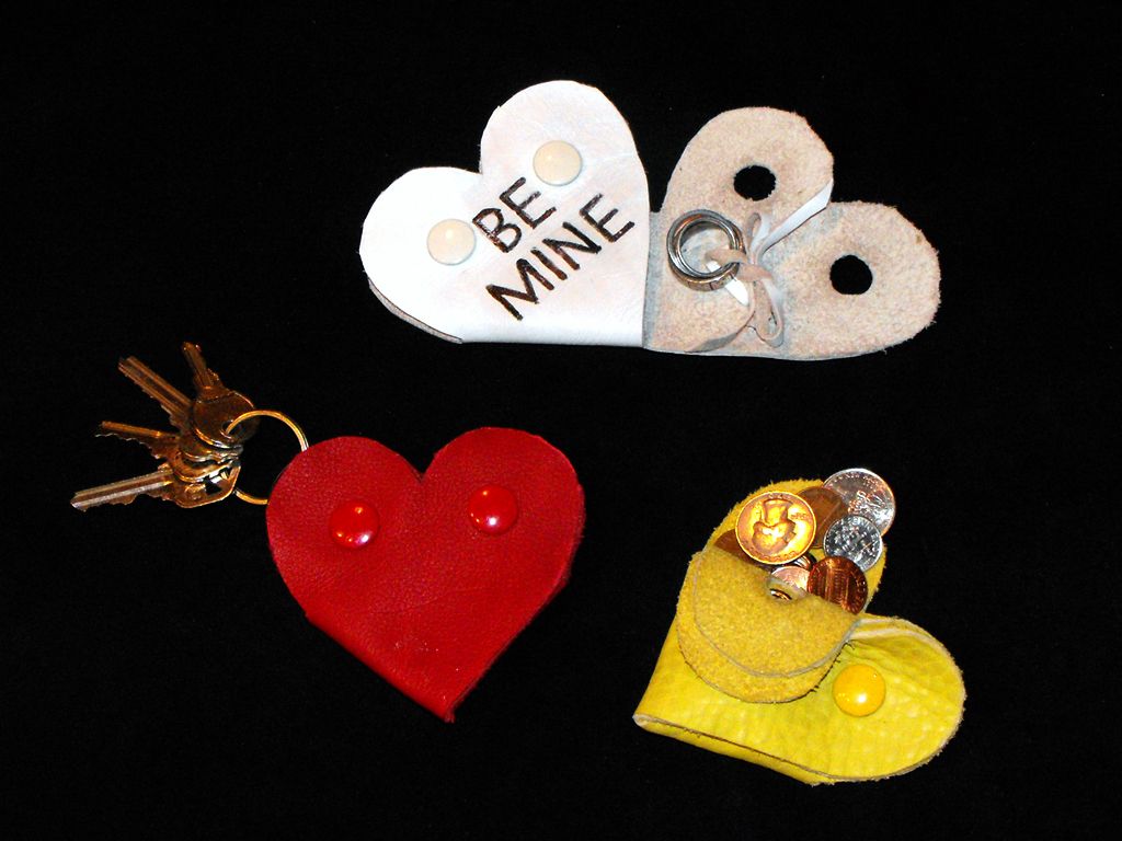 Quick & Easy No Sew Heart Shaped Valentine Gifts