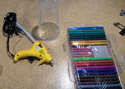 Maquina Dibujadora/Scribbling Machine : 5 Steps - Instructables