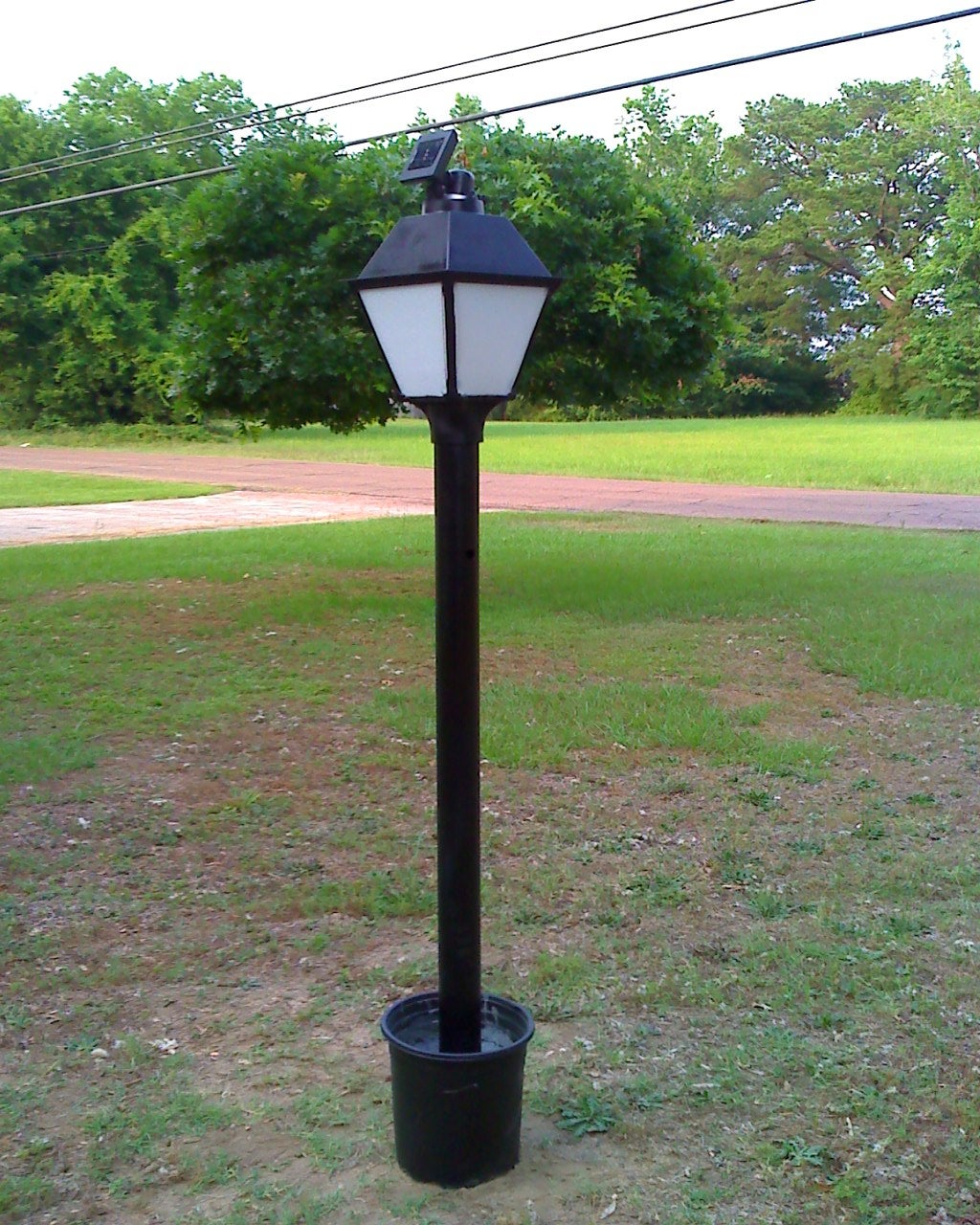 Solar Powered LED Lamp Post