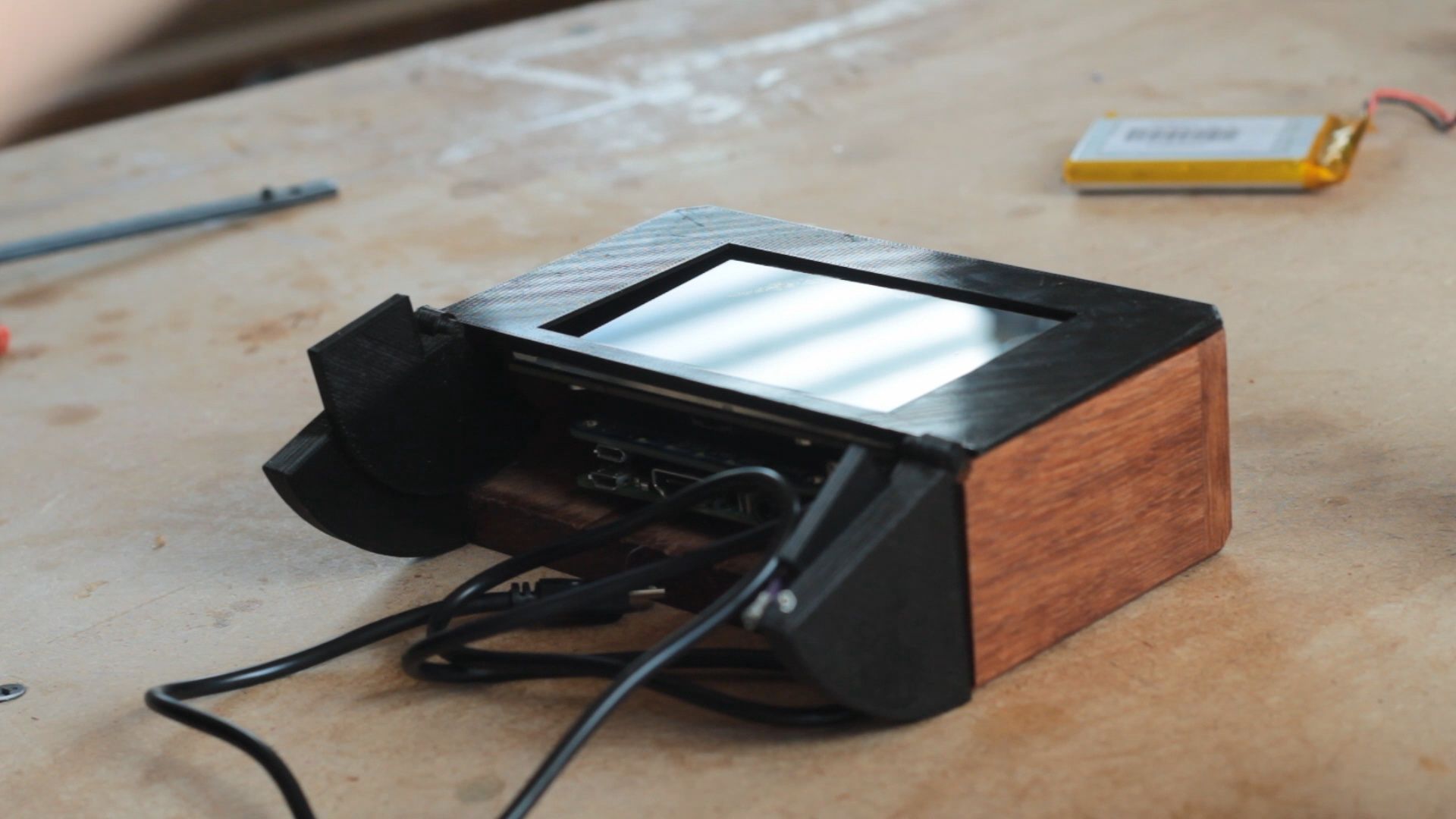 Tiny Wooden Laptop : 7 Steps (with Pictures) - Instructables