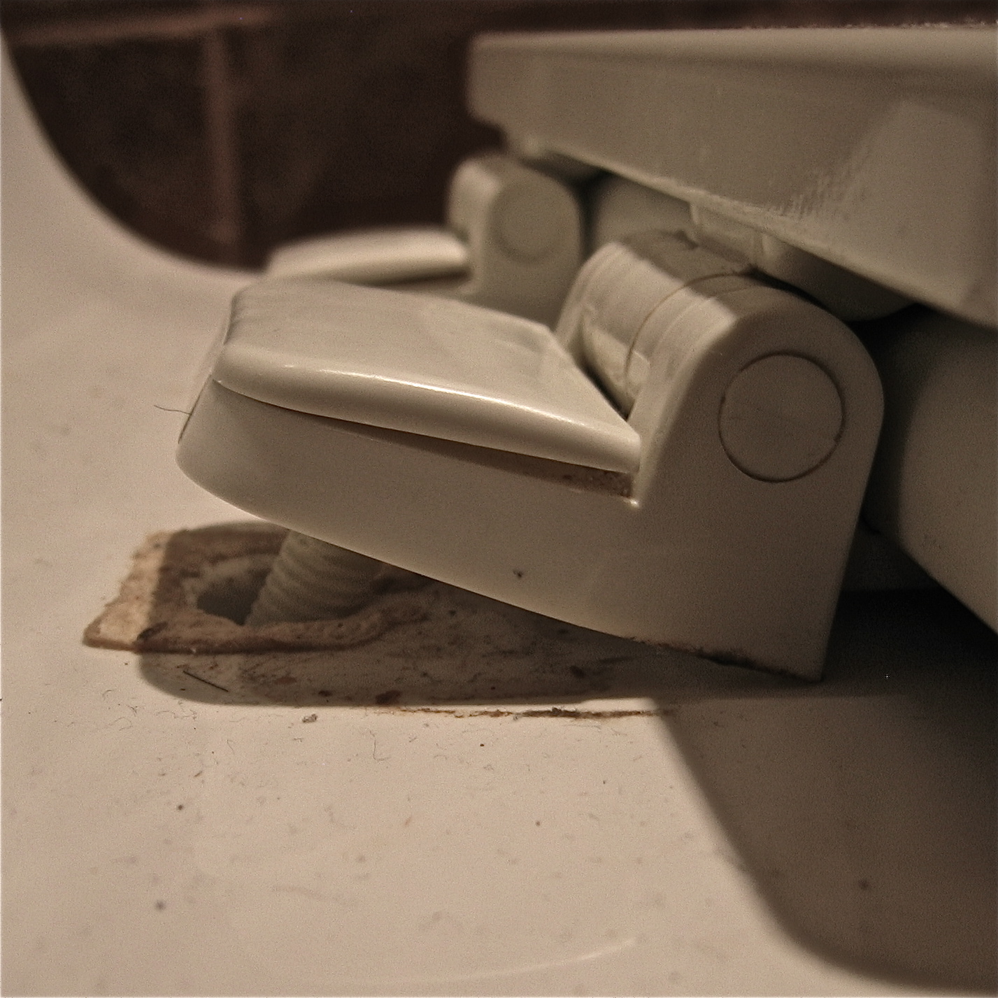 Fix a Toilet Seat With Sugru 6 Steps Instructables