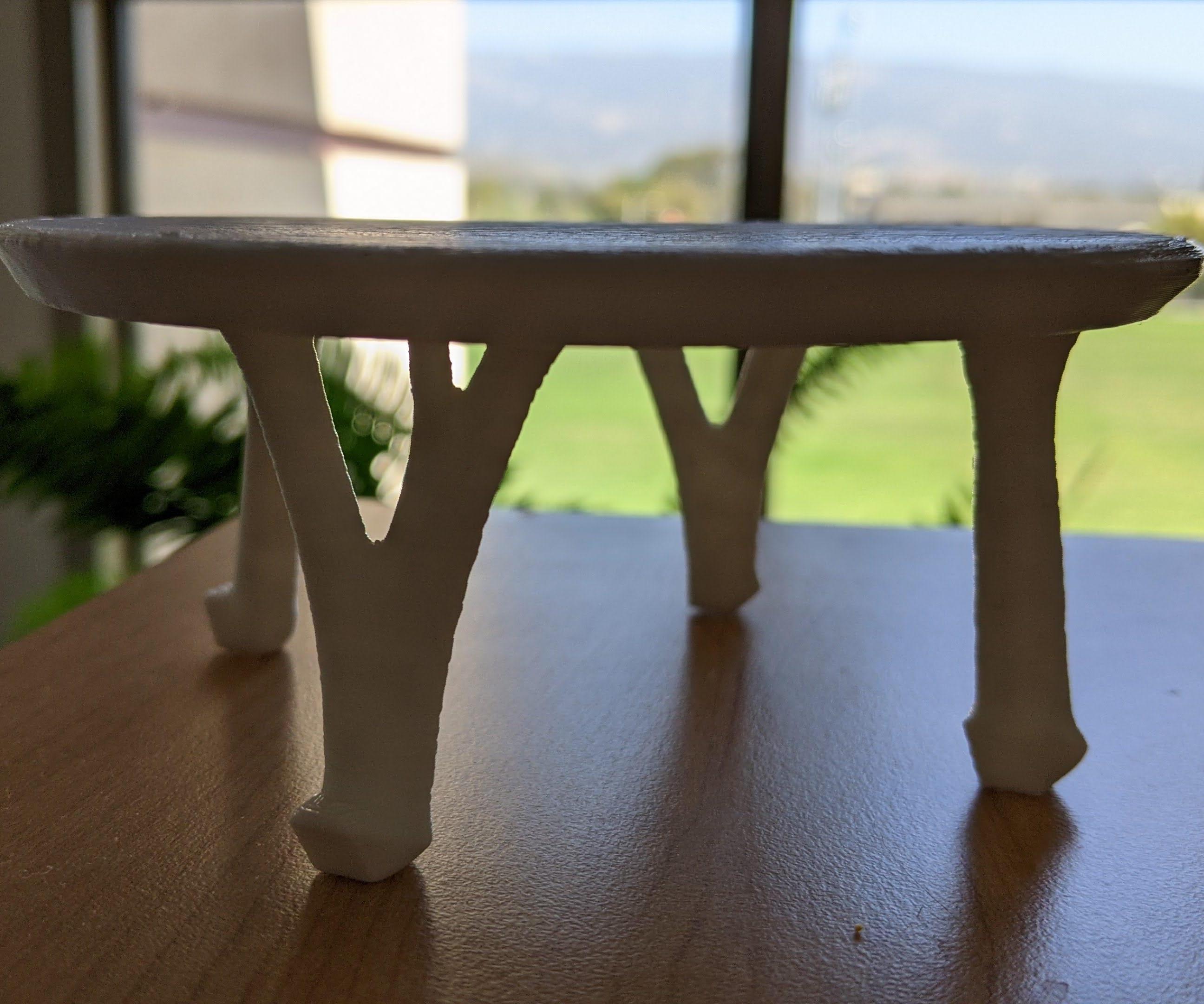 CompFab Generatively Designed Plant Stool