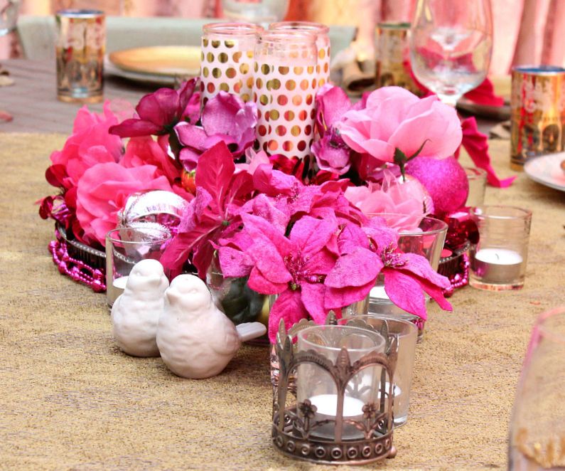 Easy Holiday Table Decor