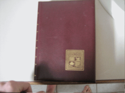 How to Wrap a Small Gift Uniquely