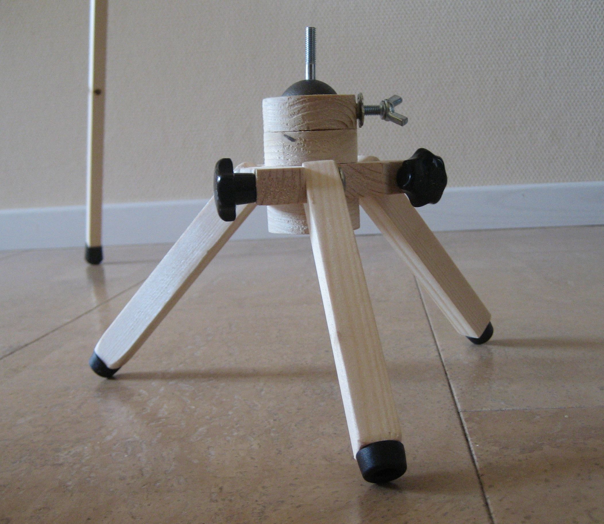 Dual Tripod With Ballhead 6 Steps (with Pictures) Instructables