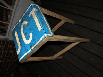 Road Sign Stools : 4 Steps (with Pictures) - Instructables