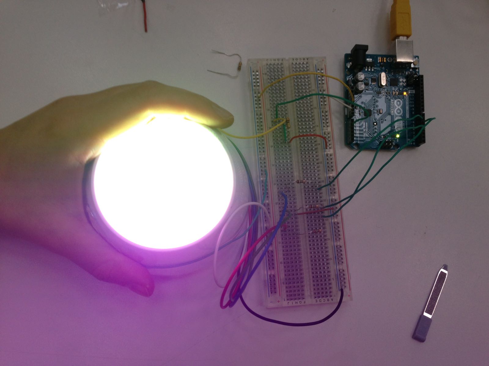Mood Projector (Hacked Philips Hue Light With GSR) TfCD 7 Steps (with
