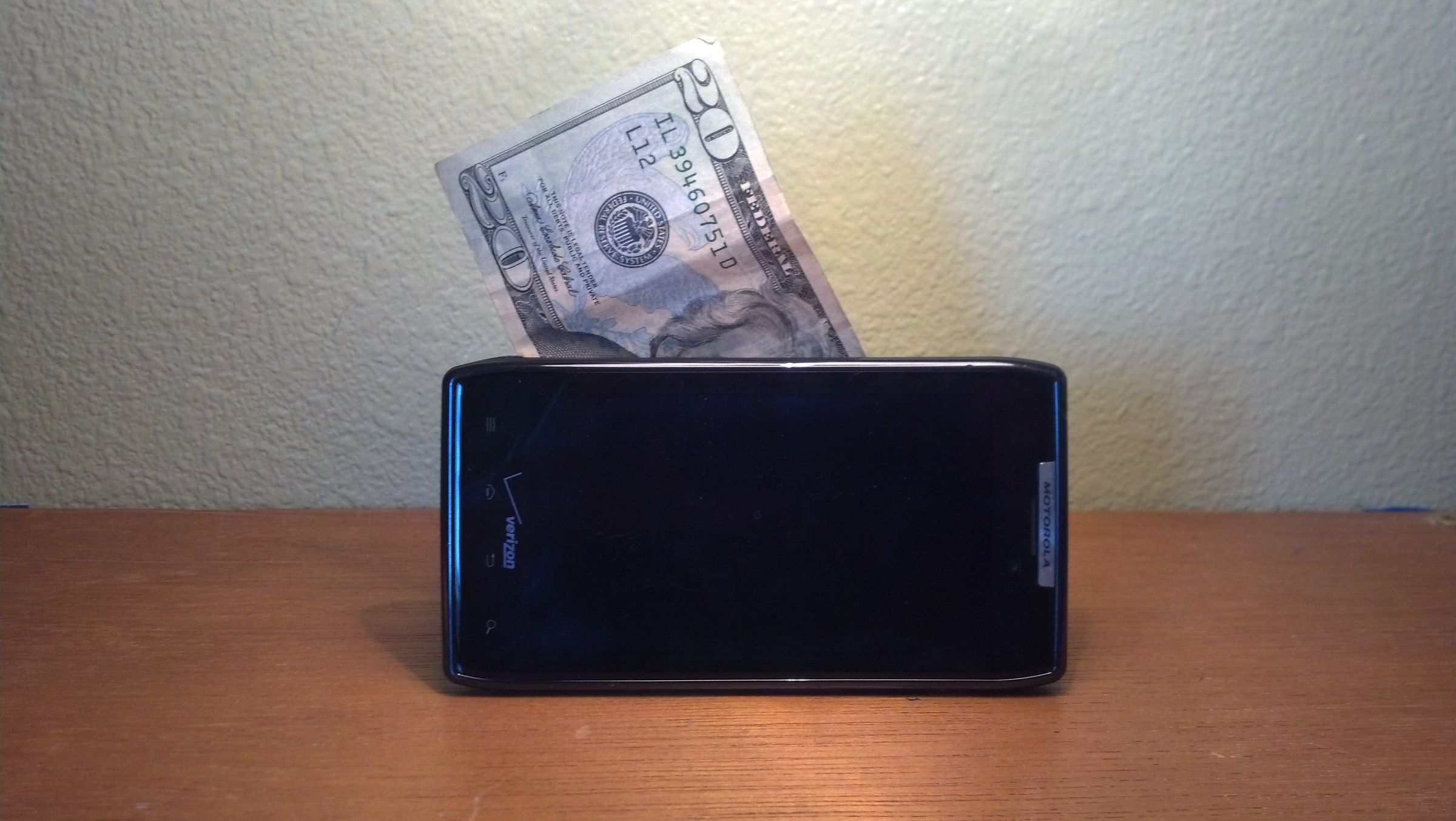 Hide Your Bills in Your Phone!