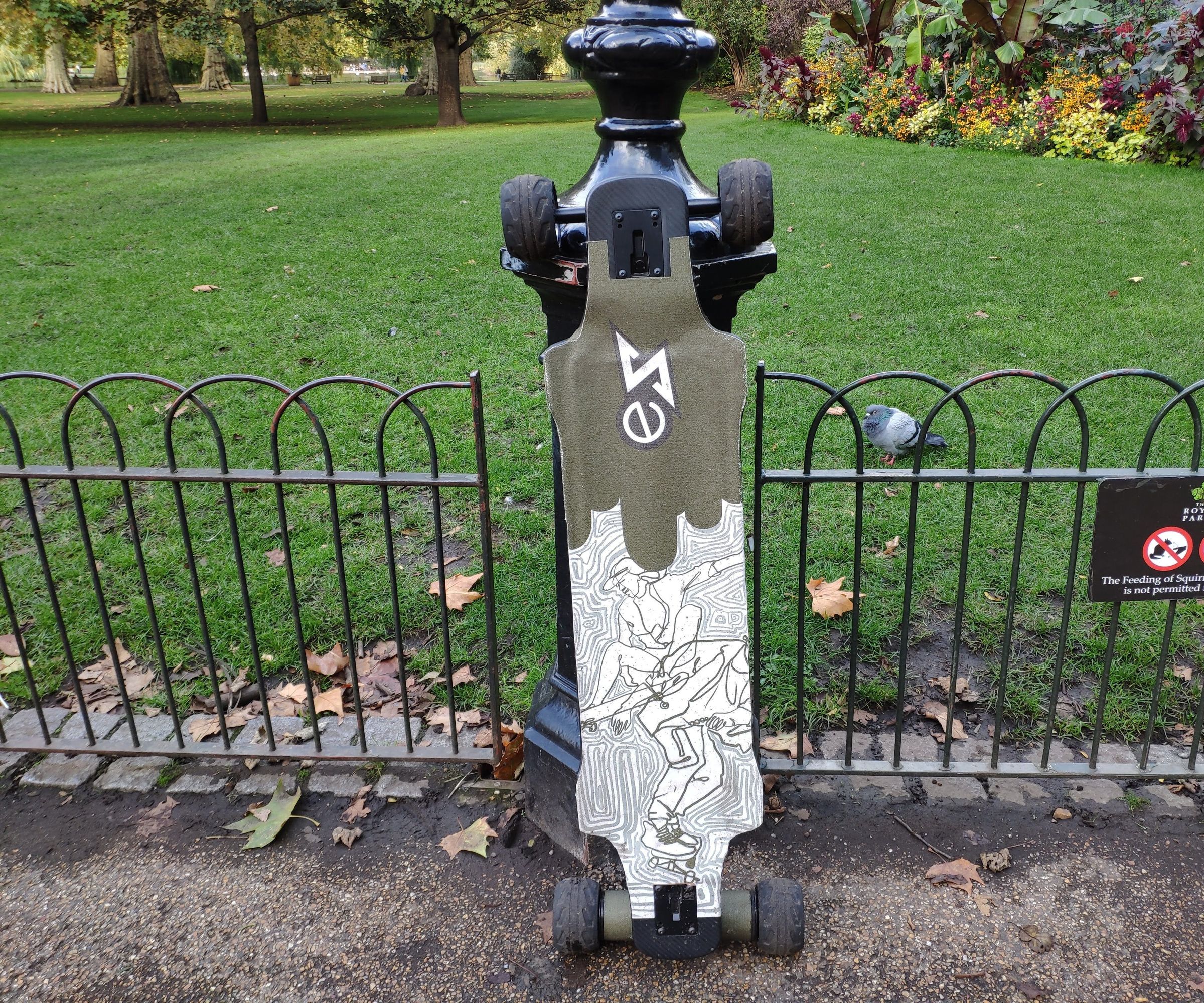  Carbon Fiber DIY Electric Skateboard