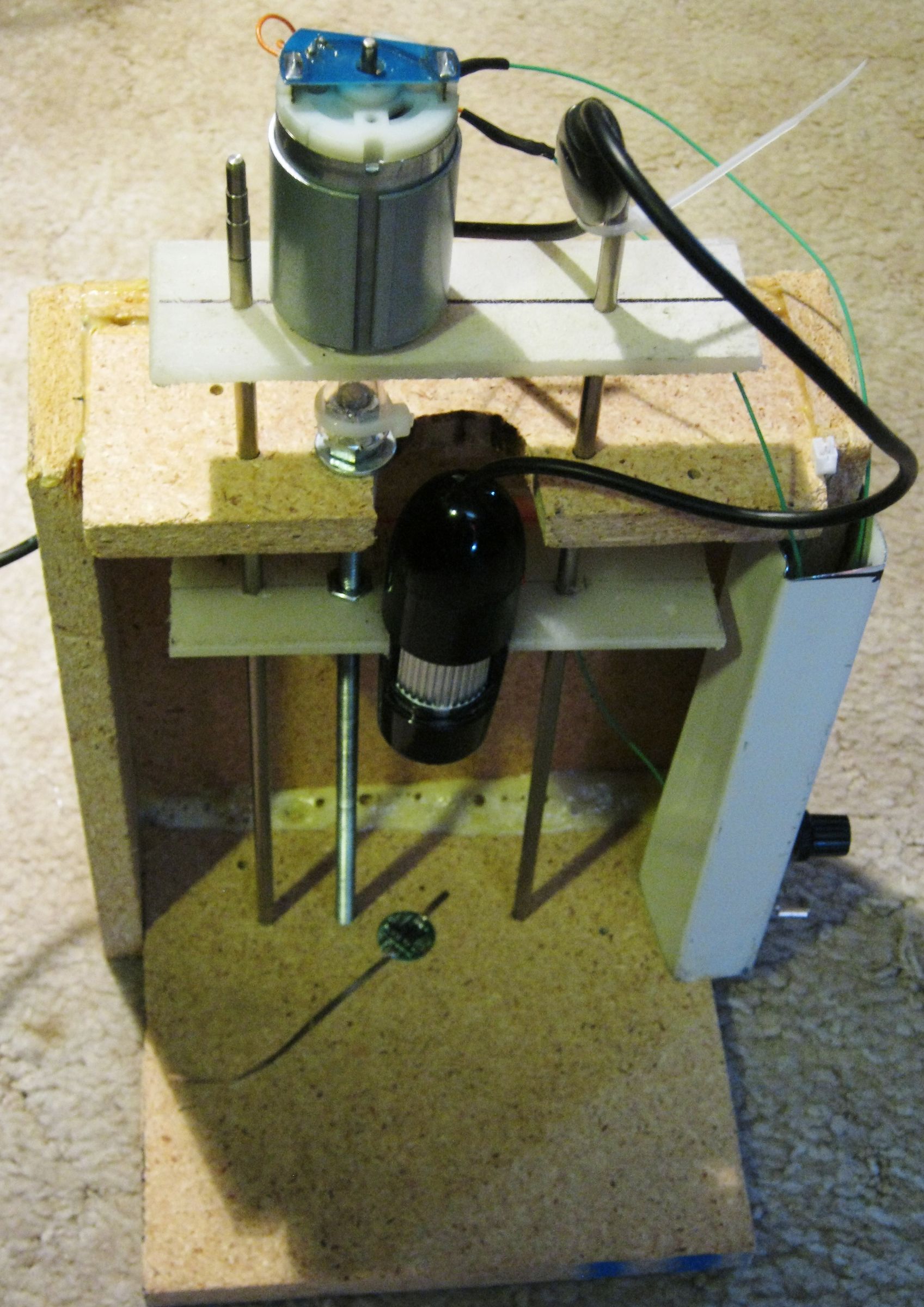 Adjustable USB Microscope