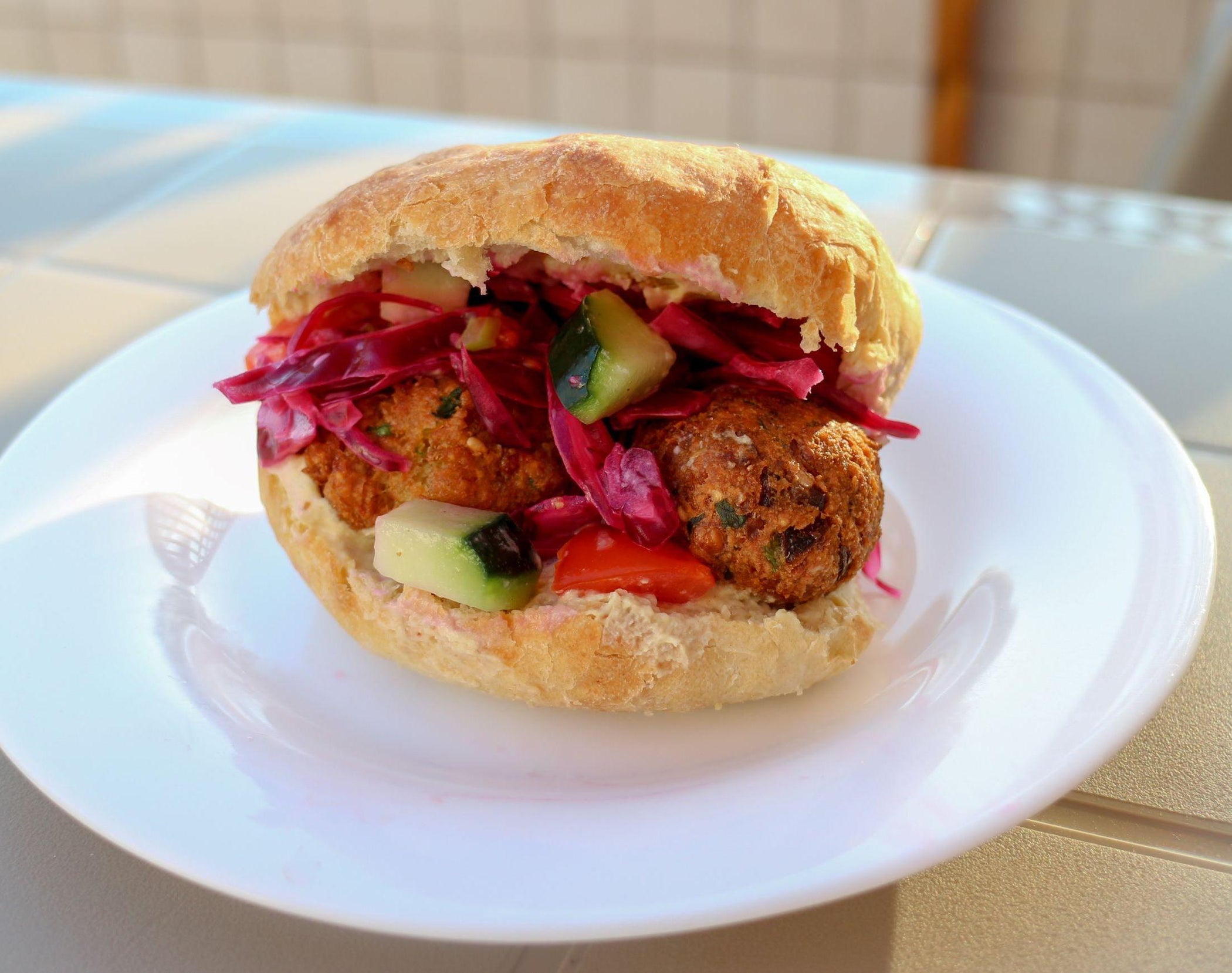 Homemade Falafel in Fresh Pita Bread : 8 Steps (with Pictures