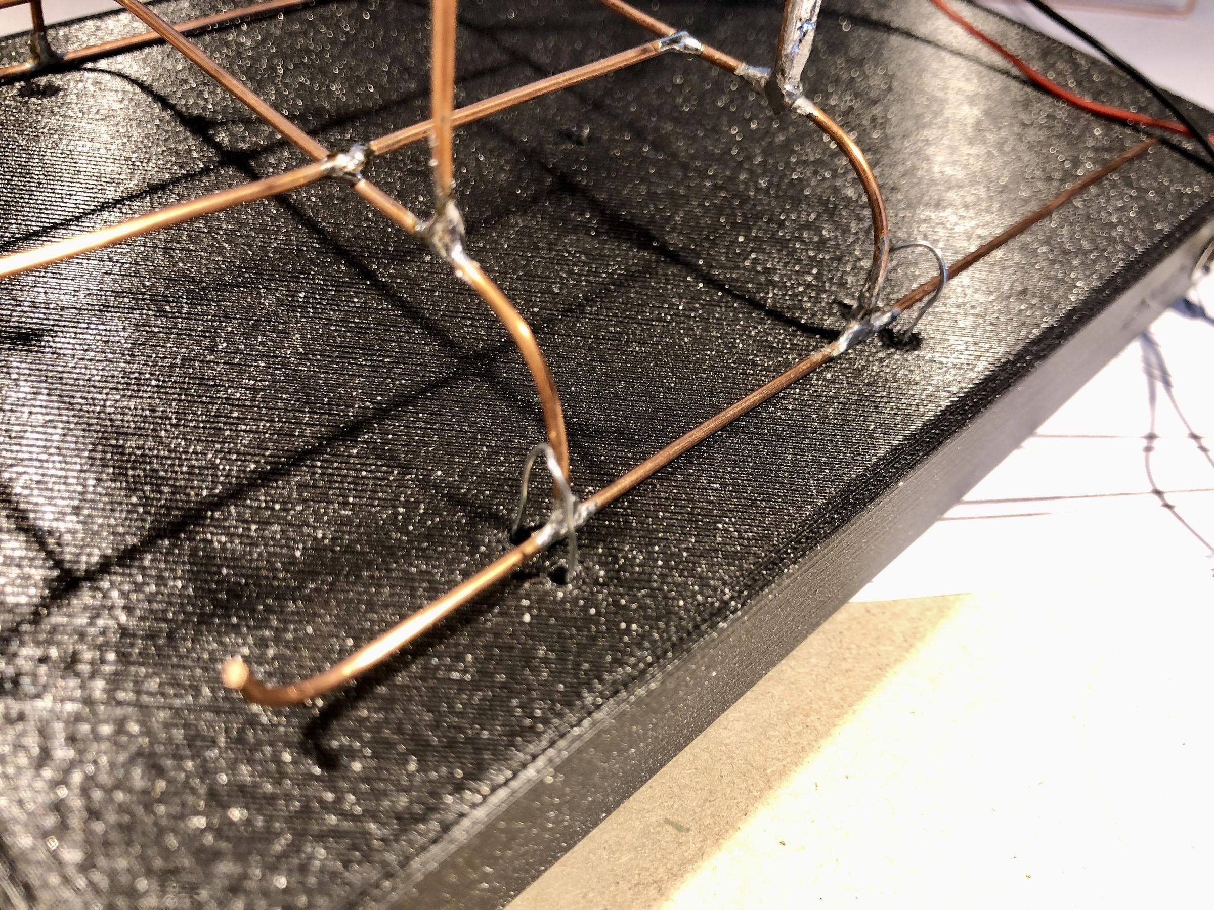 Helicopter Battery/Solar Wire Bending 11 Steps (with Pictures