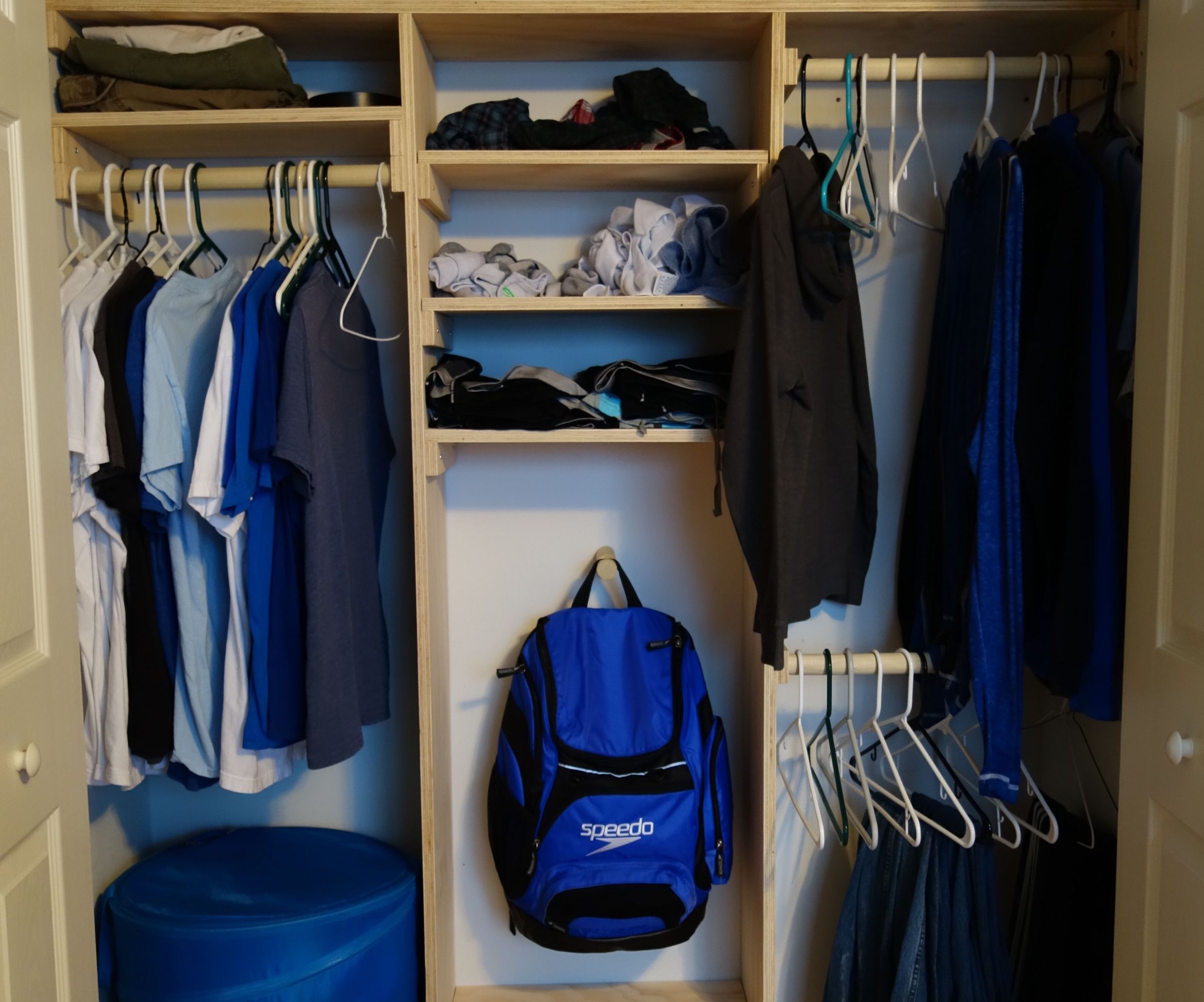 How to Build a Custom 5'x8' Reach in Closet for Less Than $50!