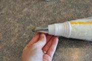 How to Tie-Dye Frosting for Cupcakes!