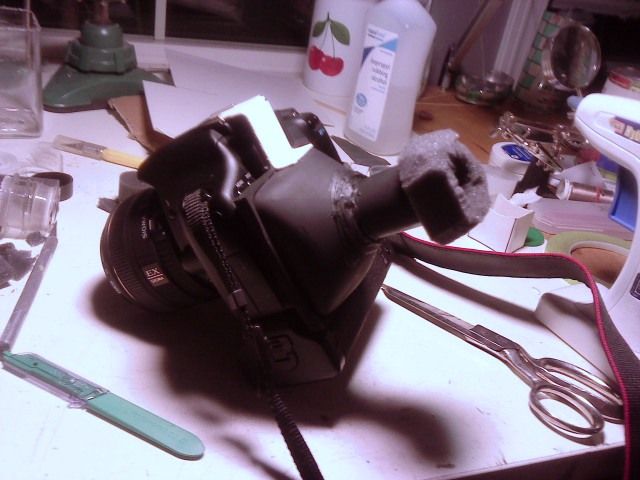 Home Made DSLR Rear LCD Viewfinder for Shooting Video