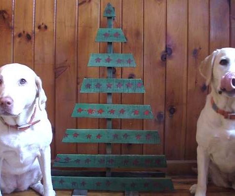 DIY Pallet Christmas Tree